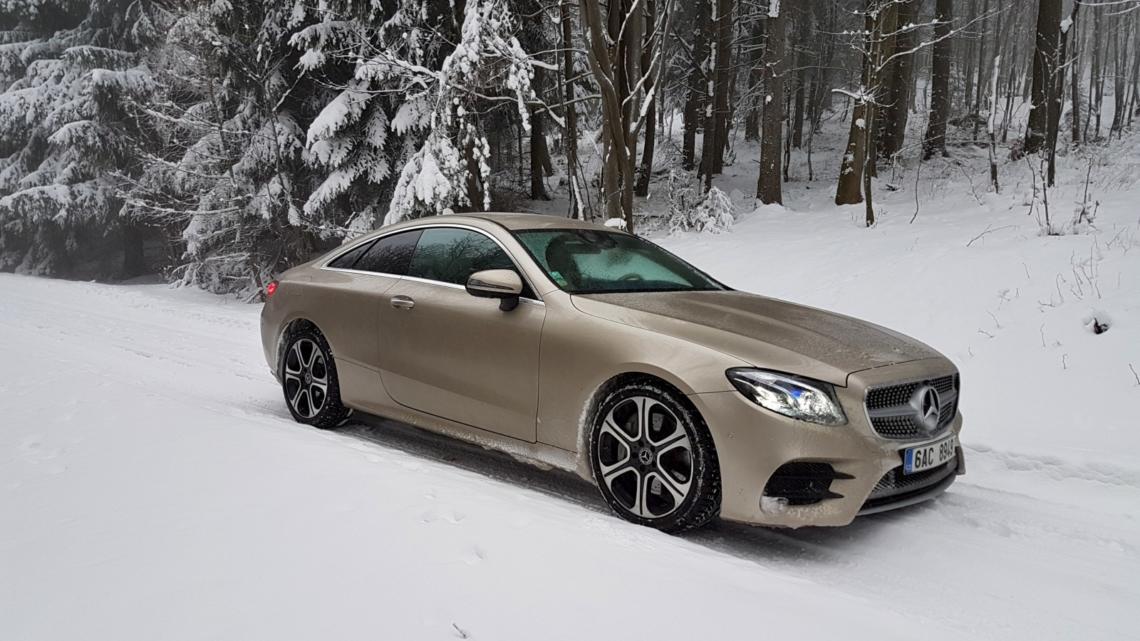 Víte, jak nejlépe připravit auto na zimu a tuhé mrazy? Máme pro vás pár tipů