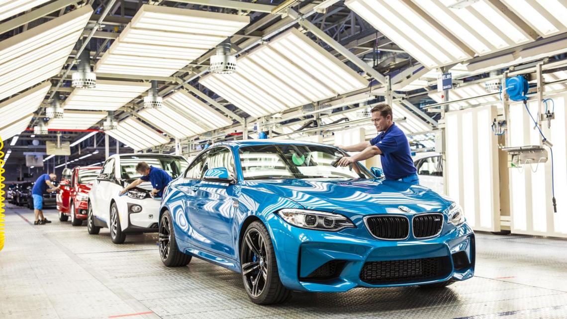 Společnosti Microsoft a BMW Group představují Otevřenou výrobní platformu