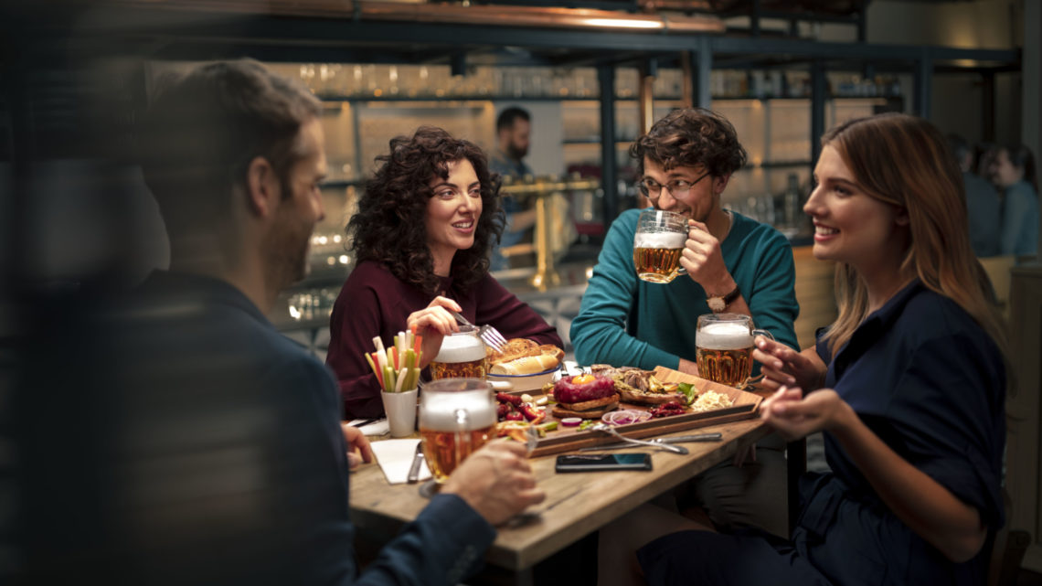 Konec podnikání zvažuje přes třetinu restaurací, pevně rozhodnuta zavřít je již každá desátá