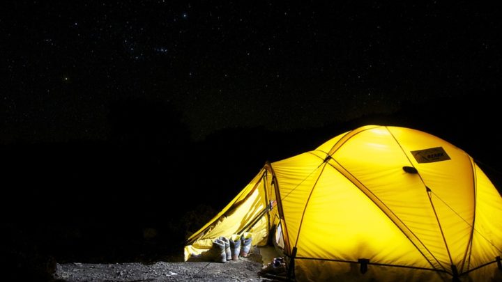 Pohodlné kempování je trendem letošního léta, hlásí Alza