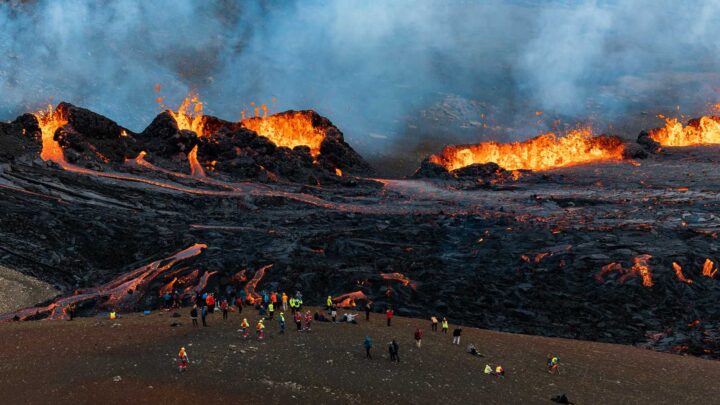 Zájem o lety na Island rychle roste, nově láká i čerstvý výbuch sopky