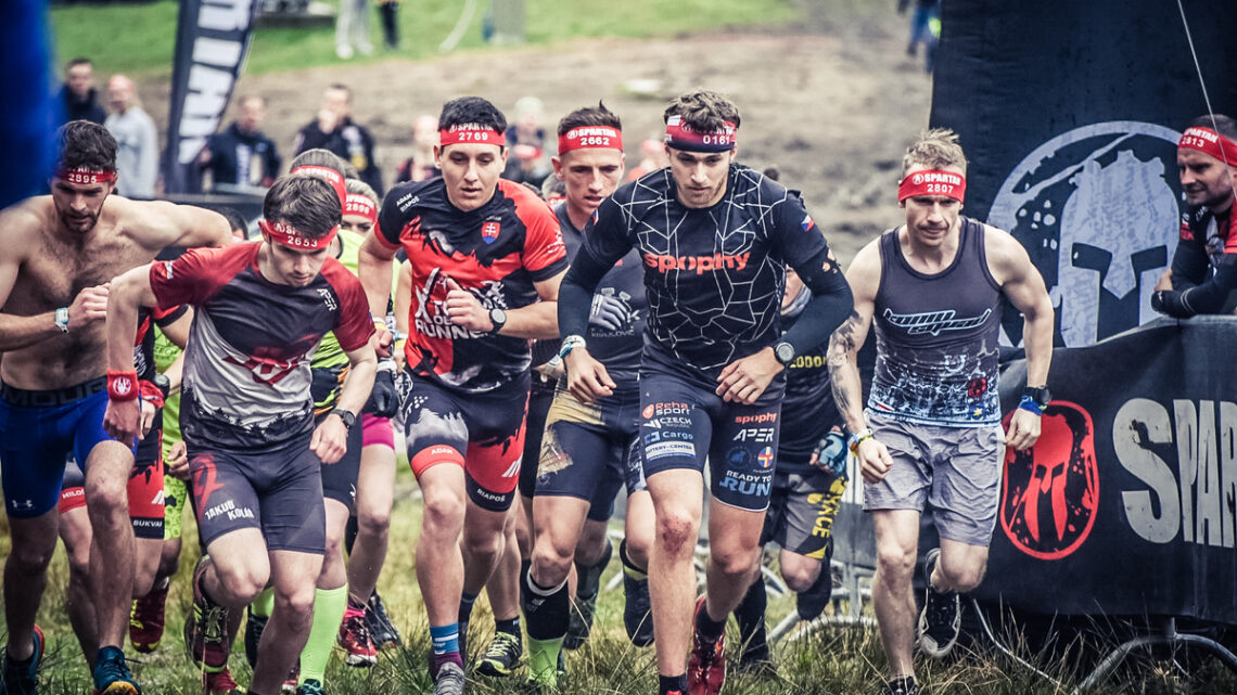 Přední příčky světových šampionátů extrémního závodu Spartan Race patří stále častěji i Čechům